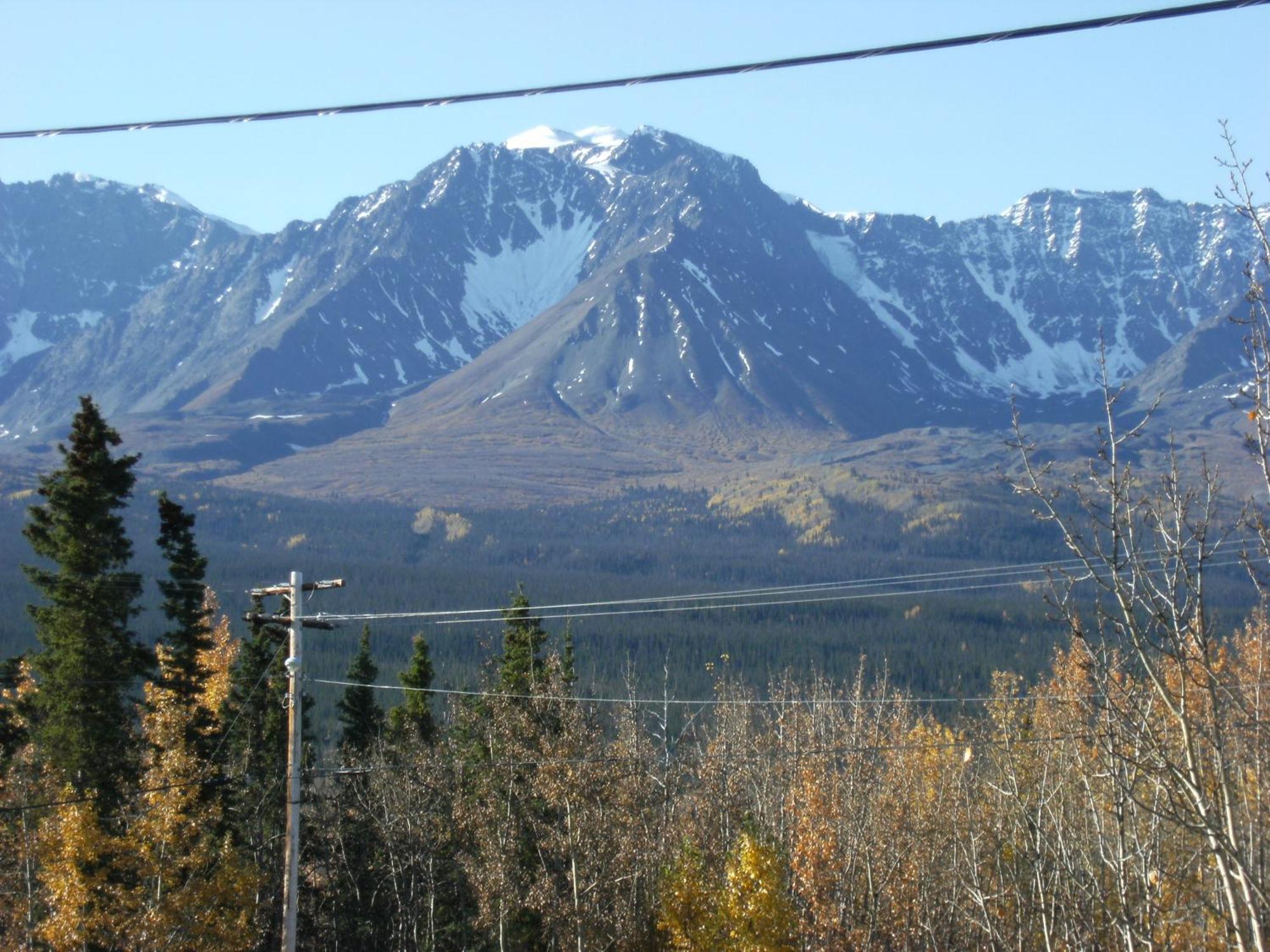 Parkside Inn Haines Junction Kültér fotó
