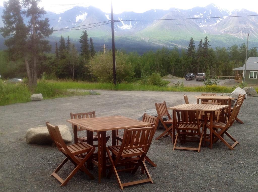 Parkside Inn Haines Junction Kültér fotó