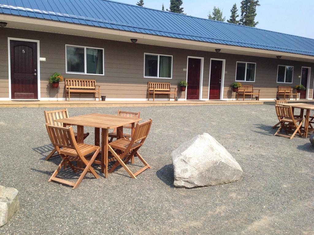 Parkside Inn Haines Junction Kültér fotó
